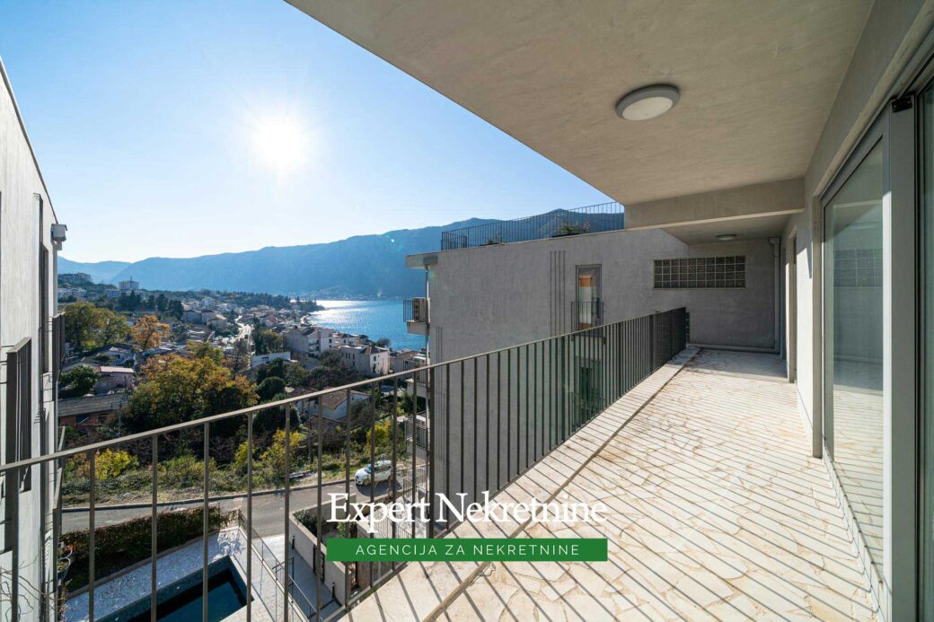 Apartment for sale in Bay of Kotor