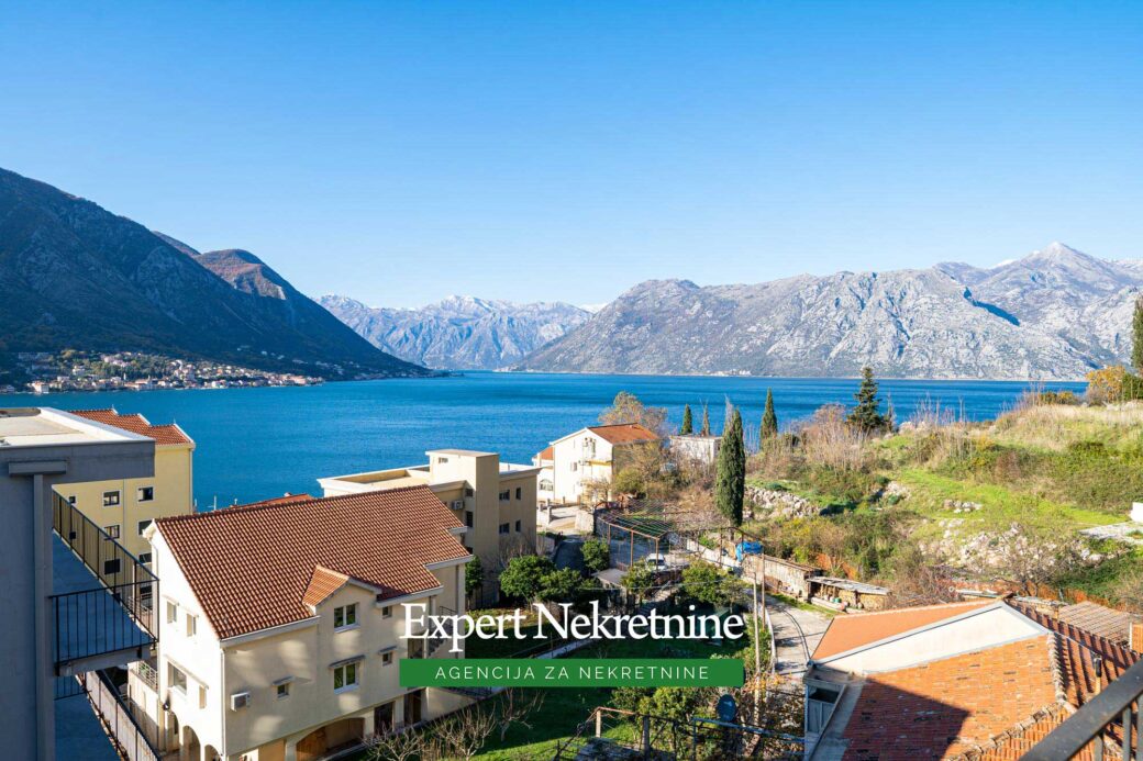 Apartment for sale in Bay of Kotor