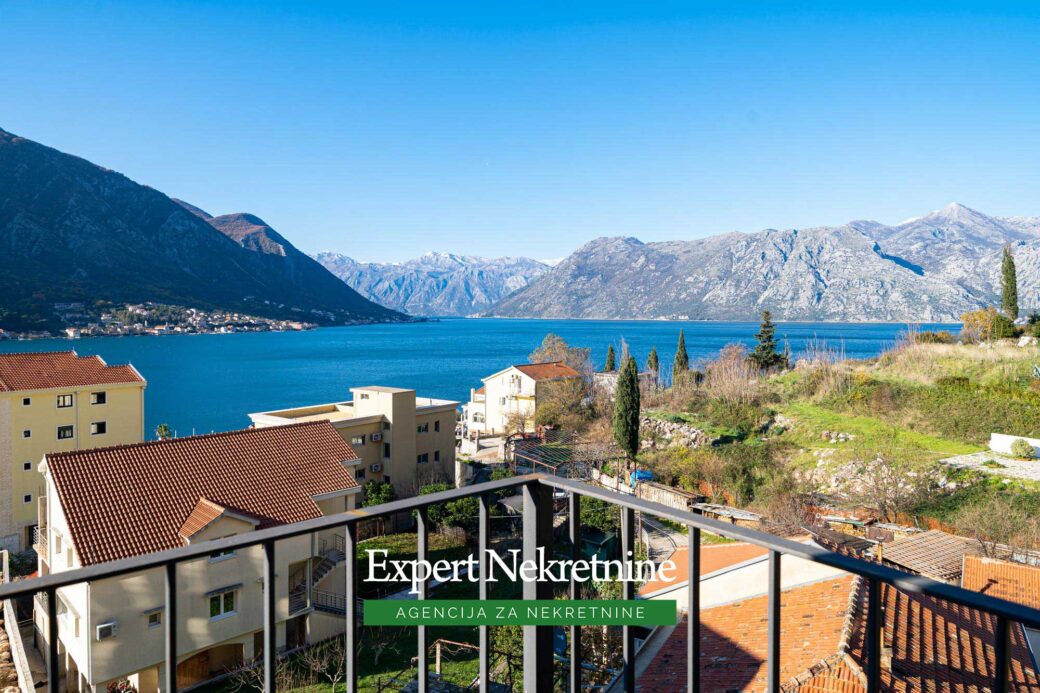 Apartment for sale in Bay of Kotor