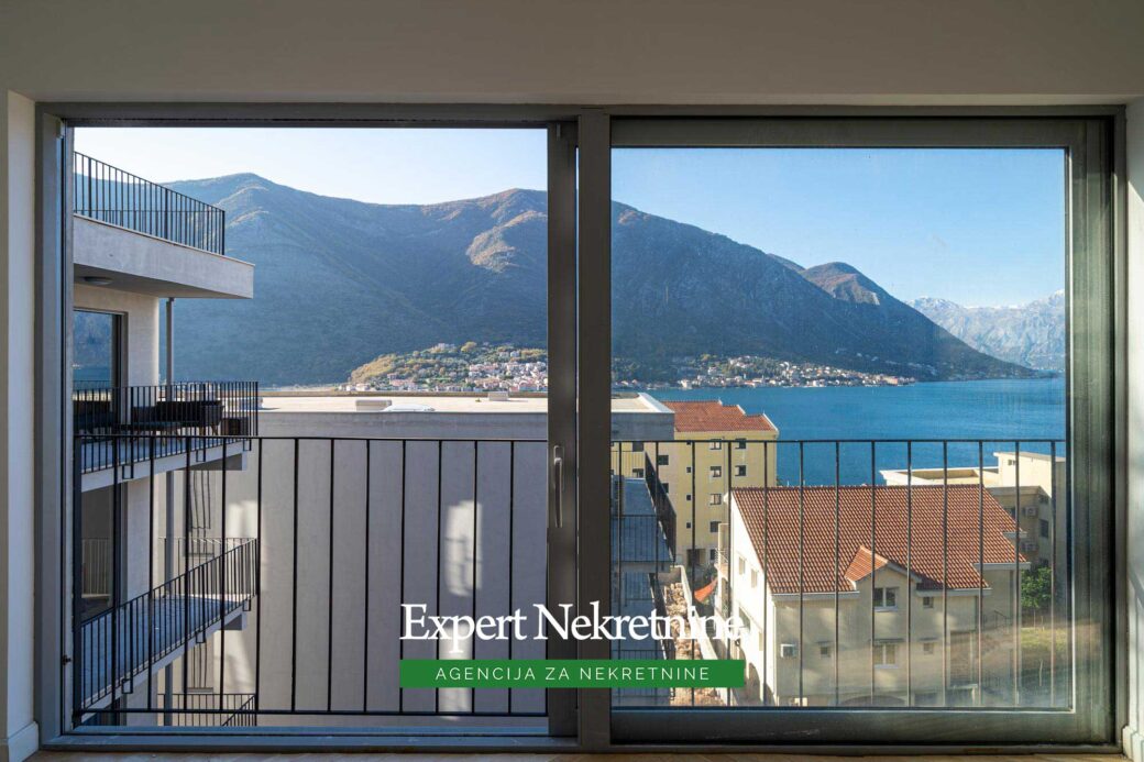 Apartment for sale in Bay of Kotor