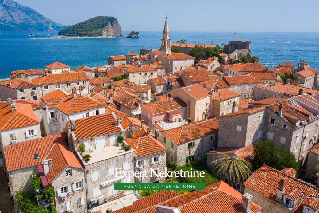 Apartment for sale in Old Town Budva