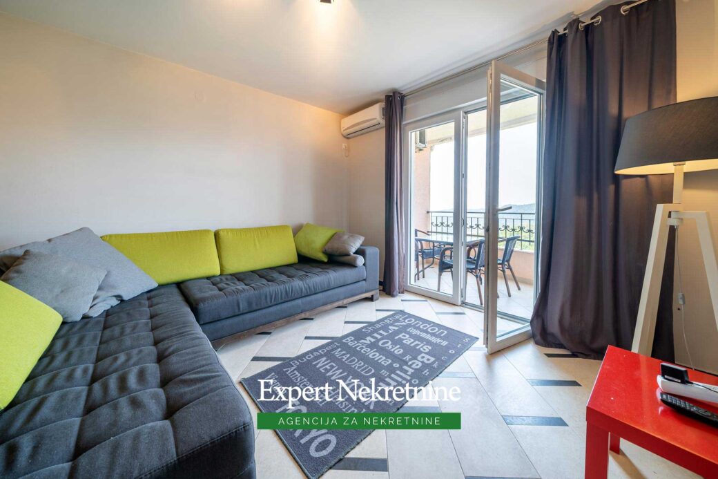 Furnished apartment for sale in Budva