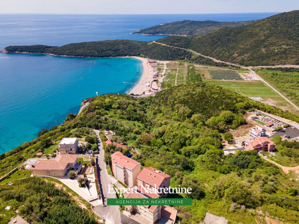 Three bedroom apartment for sale in Budva
