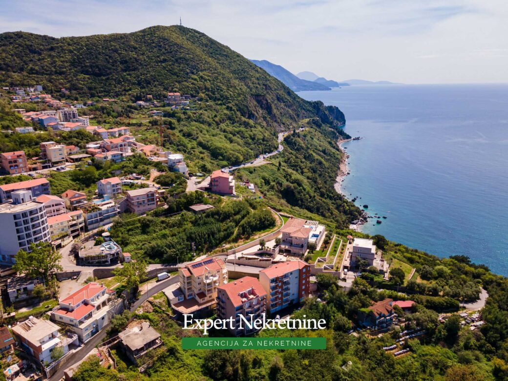 Three bedroom apartment for sale in Budva