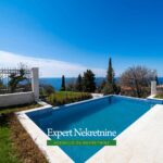 Luxury villa for sale in Budva Riviera