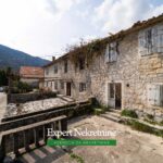 Old stone house for sale in Bay of Kotor