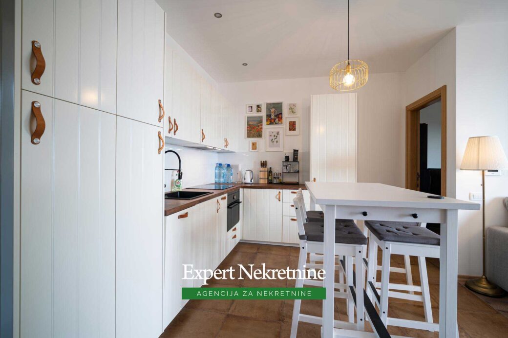 Dvosoban apartman u Becicima