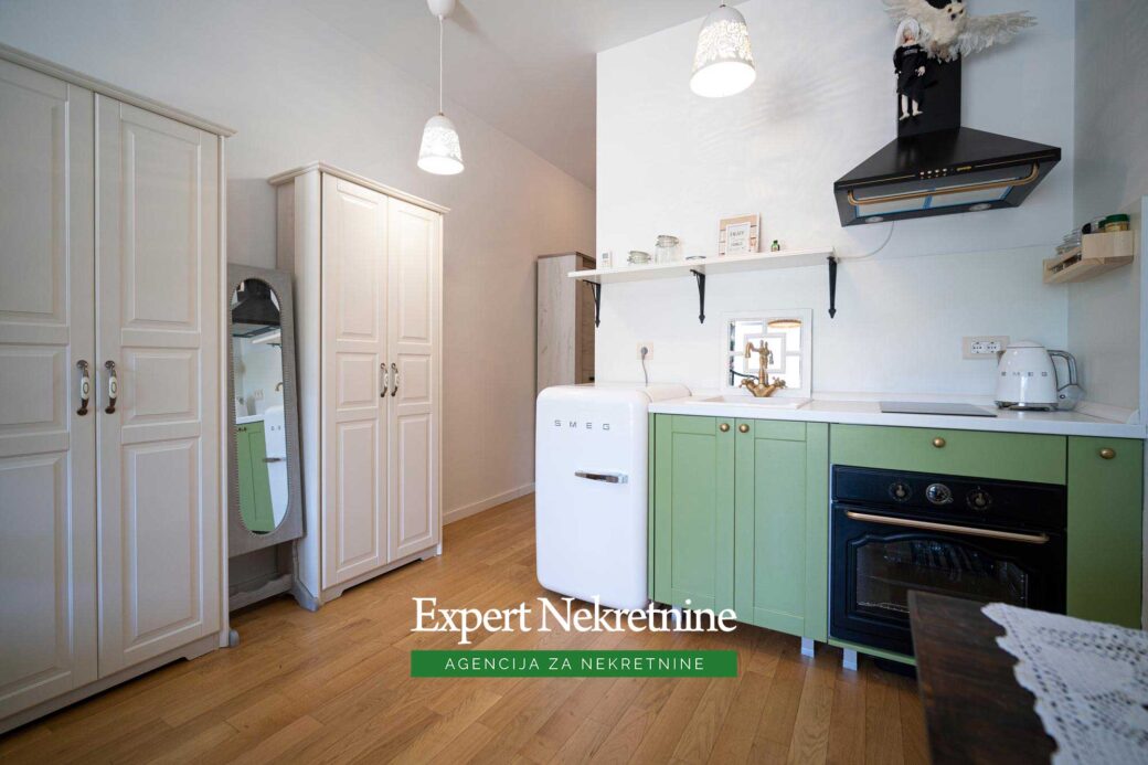 Studio apartman u Boku Kotorsku