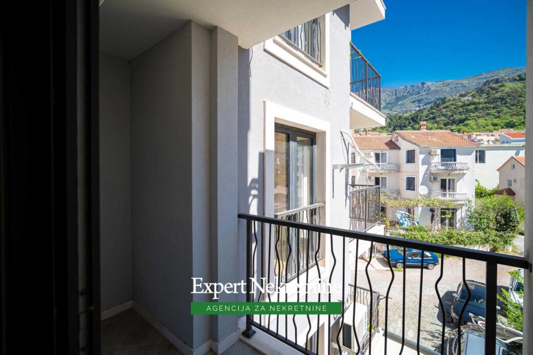 Apartment for sale in Budva