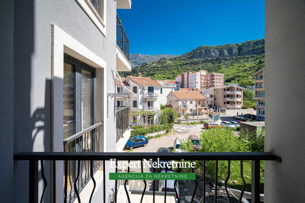 Apartment for sale in Budva