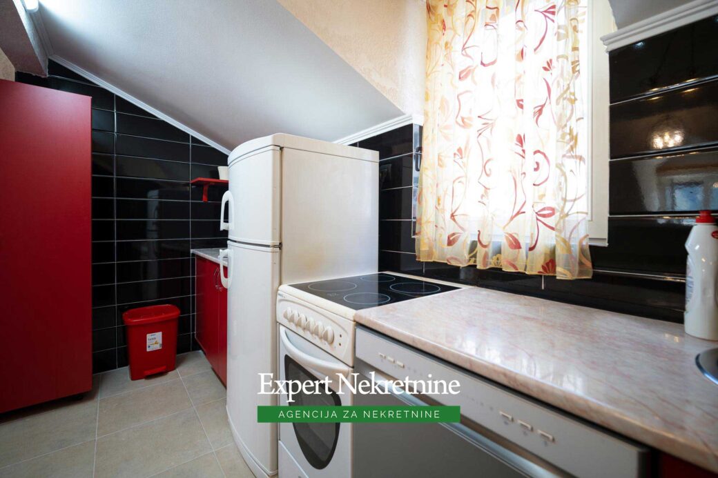 Two bedroom apartment for sale in Dobrota