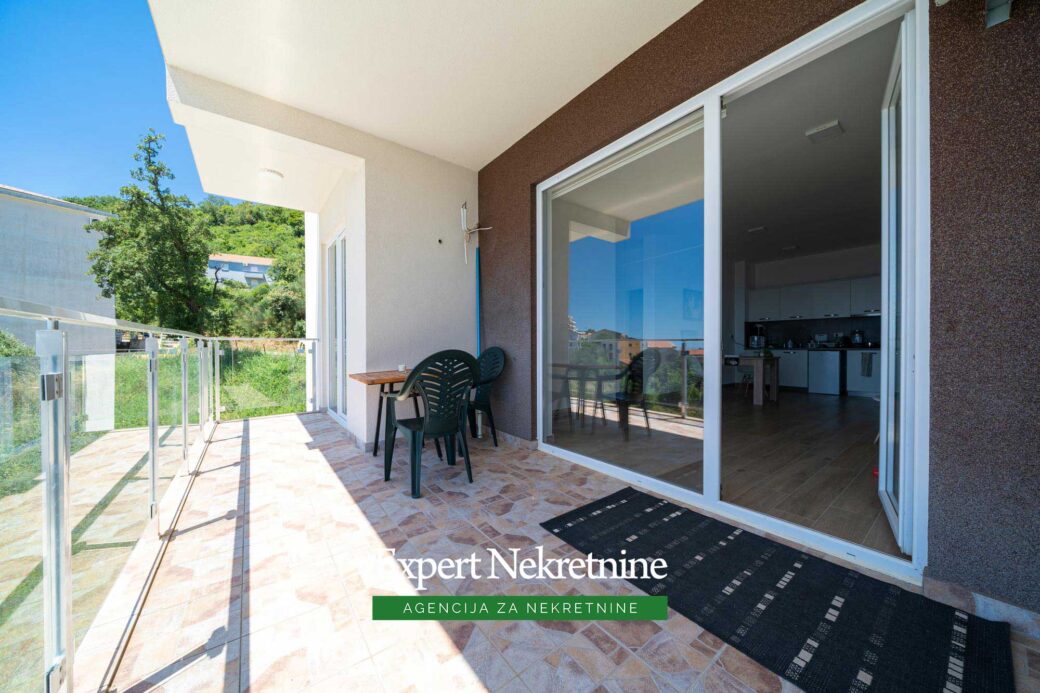 Apartment for sale in Budva