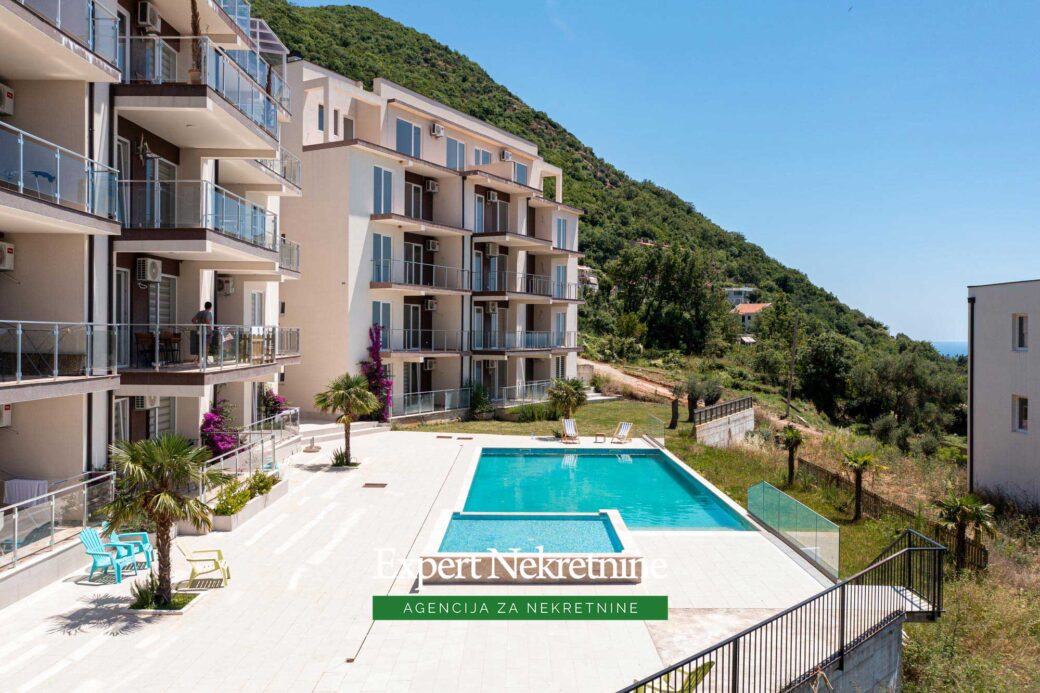 Apartment for sale in Budva