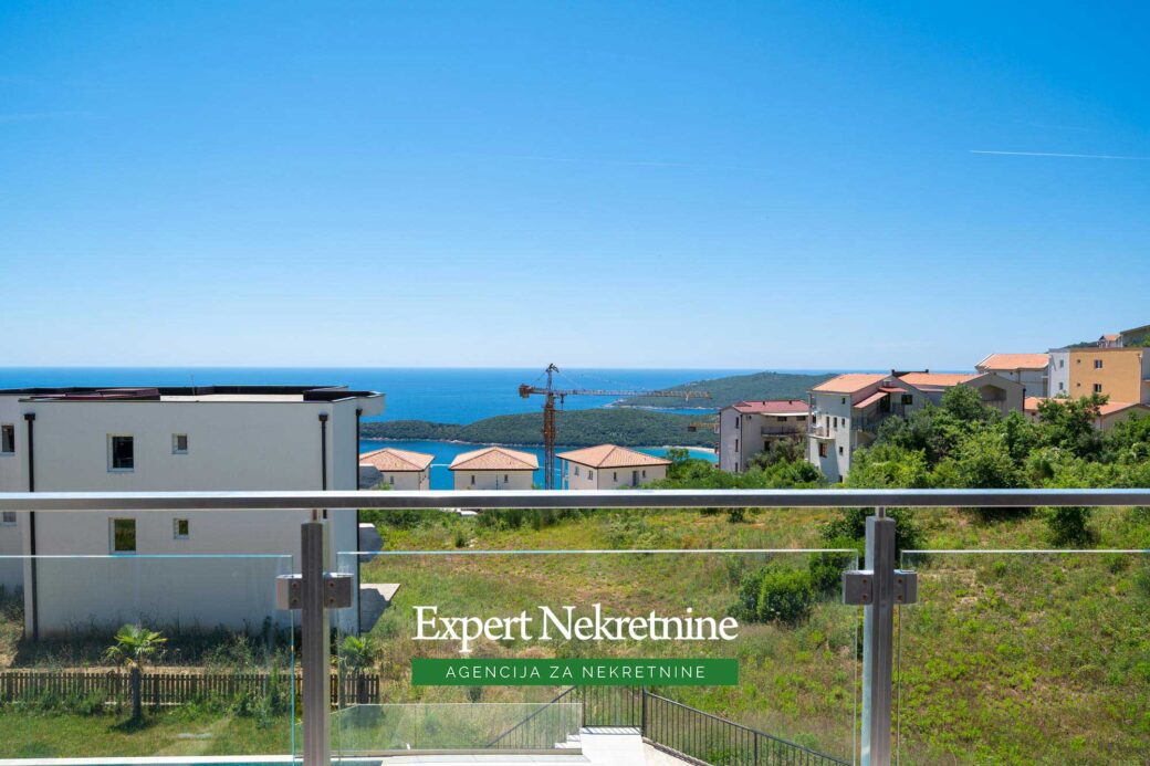 Apartment for sale in Budva