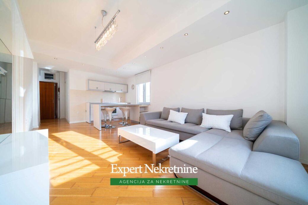 Apartment for sale in Budva