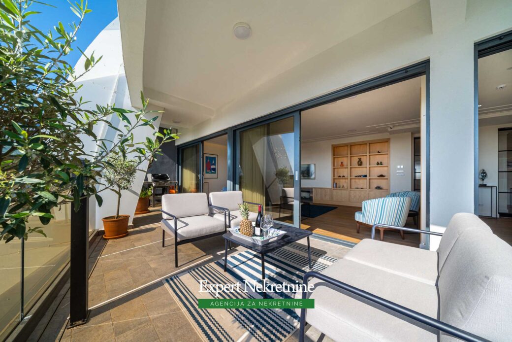 Luxury penthouse for sale in Bar