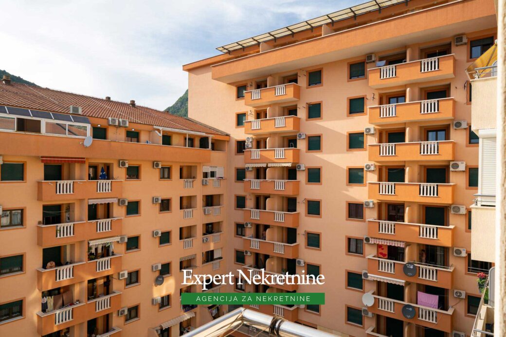 Apartment for sale in Budva