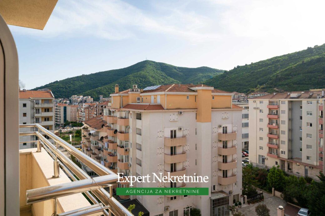 Apartment for sale in Budva