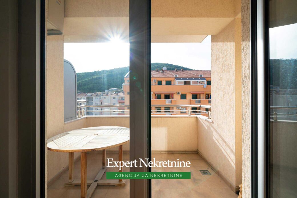 Apartment for sale in Budva