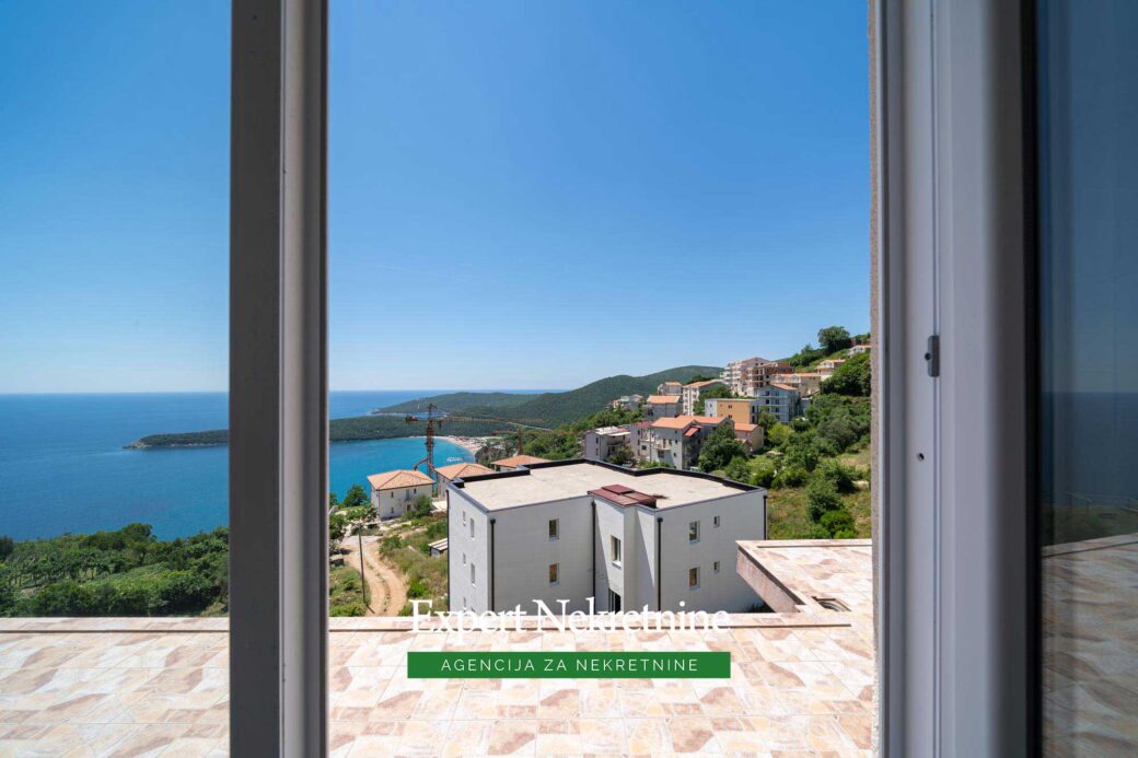 Apartment for sale in Budva