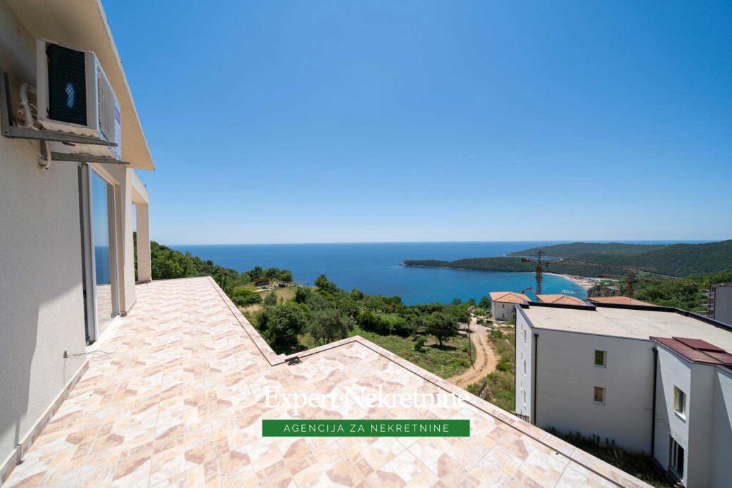 Apartment for sale in Budva