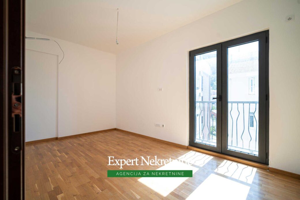 Apartment for sale in Budva