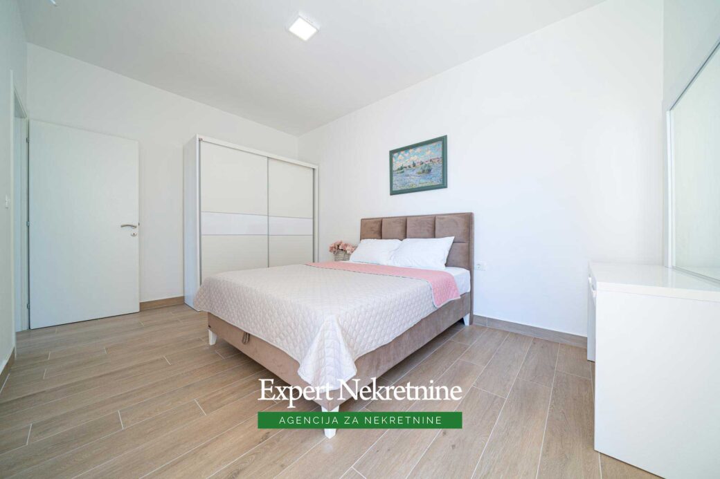 Apartment for sale in Budva