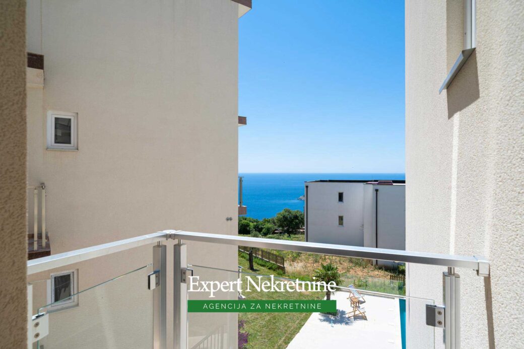 Apartment for sale in Budva