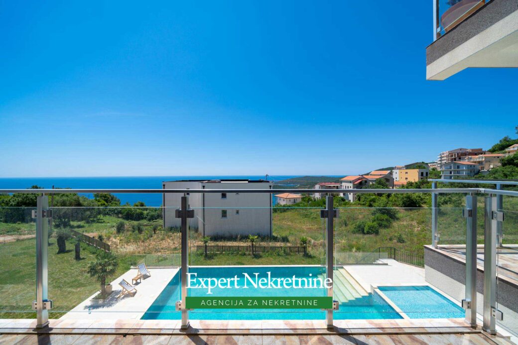 Apartment for sale in Budva