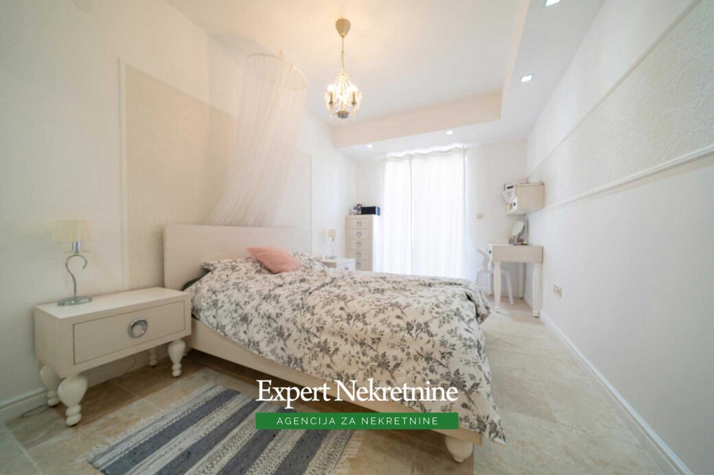 Apartment for sale in Budva