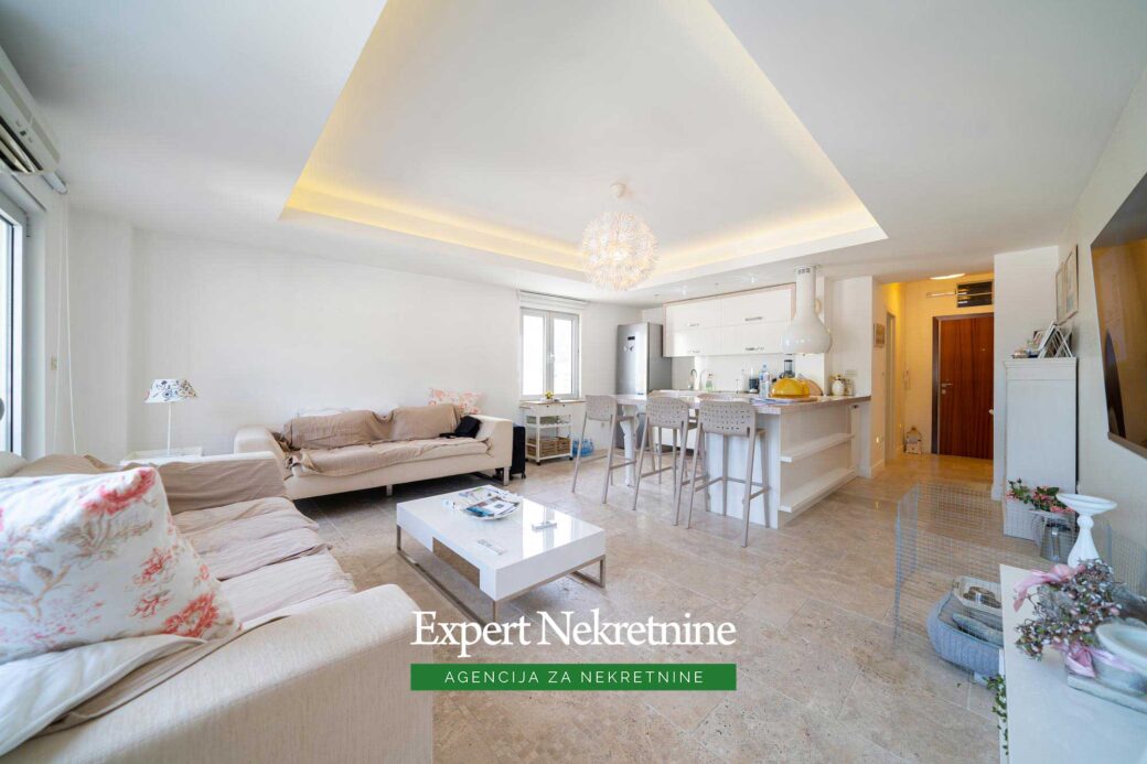 Apartment for sale in Budva