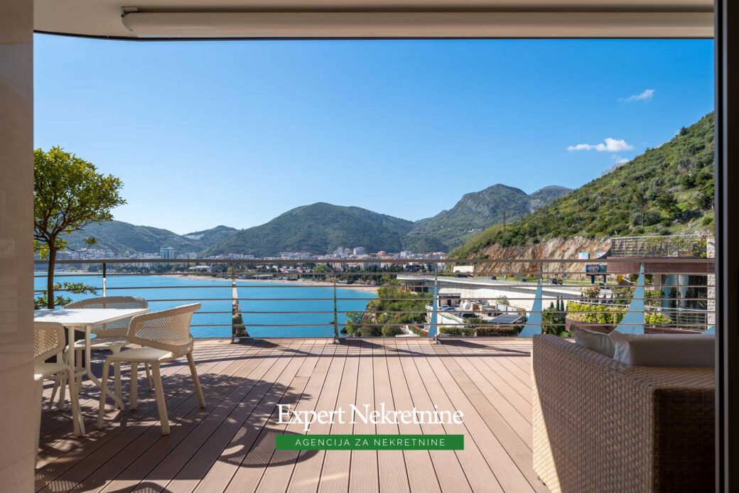 Luxury penthouse for sale in Budva