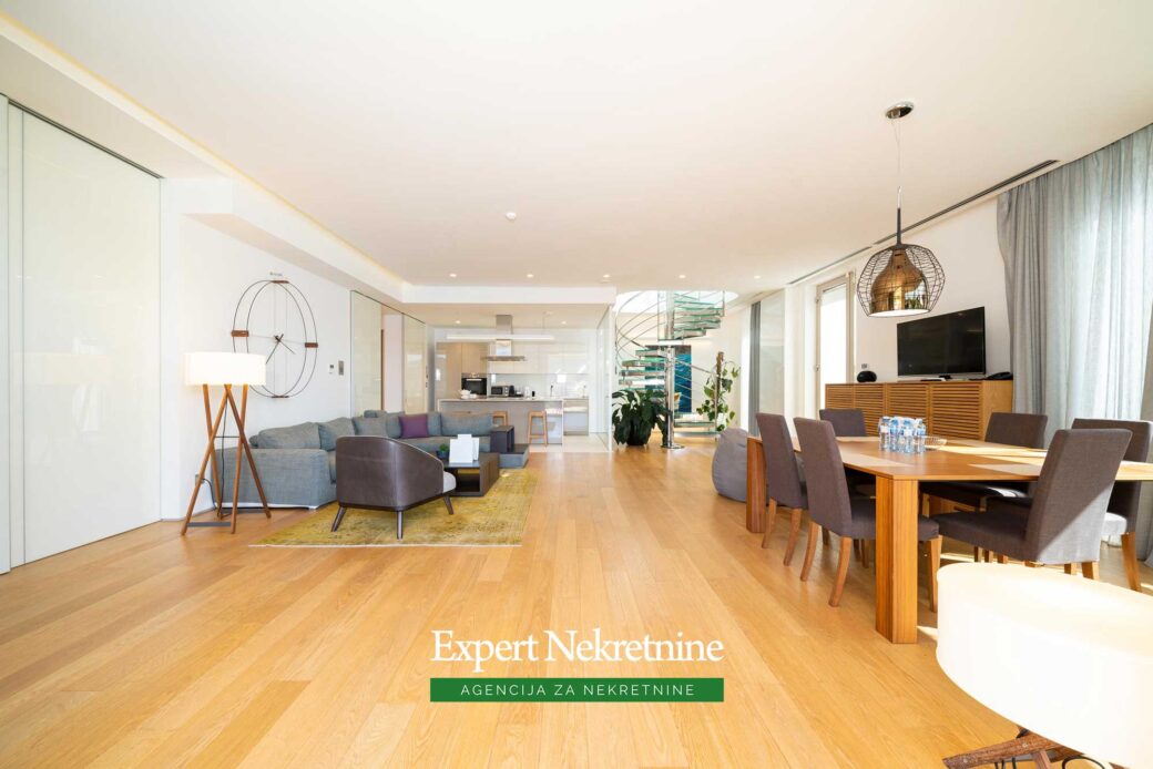 Luxury penthouse for sale in Budva