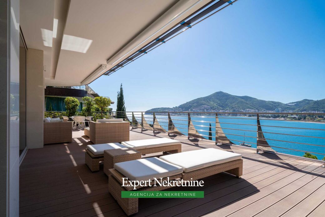 Luxury penthouse for sale in Budva