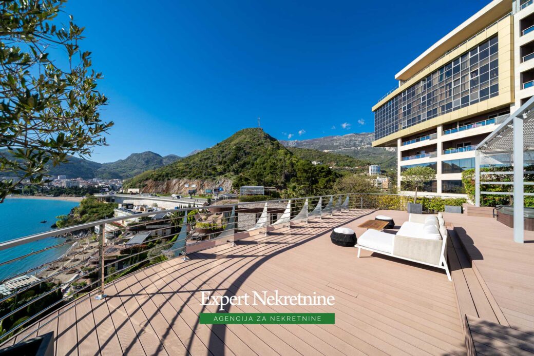 Luxury penthouse for sale in Budva