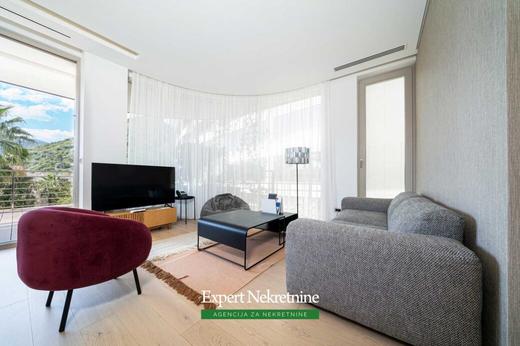 Luxury apartment for sale in Dukley Gardens