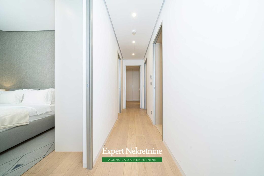 Luxury apartment for sale in Dukley Gardens