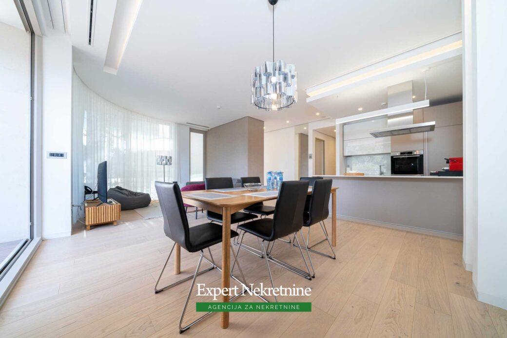 Luxury apartment for sale in Dukley Gardens