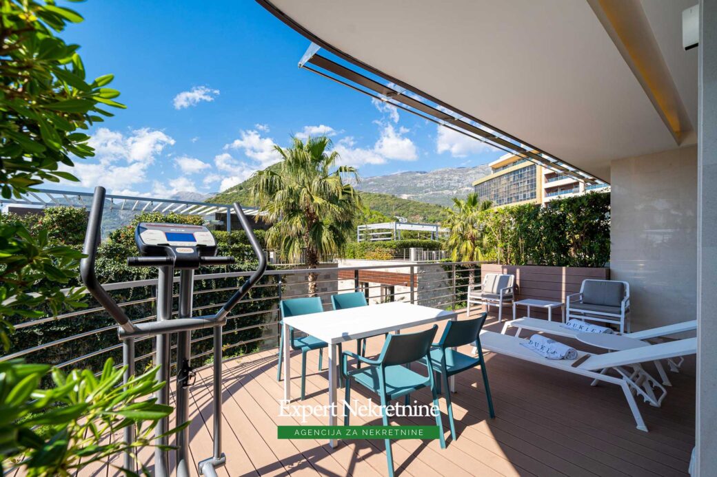 Luxury apartment for sale in Dukley Gardens