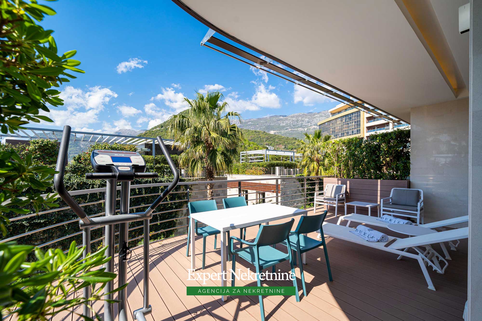 Luxury apartment for sale in Dukley Gardens