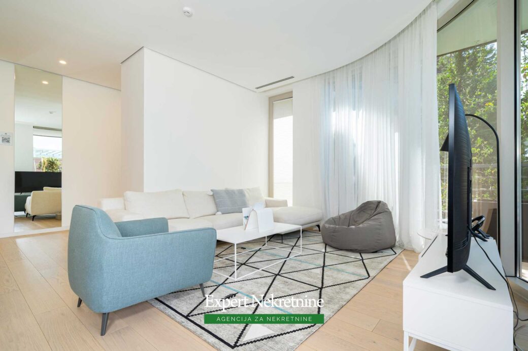 Luxury apartment for sale in Dukley Gardens