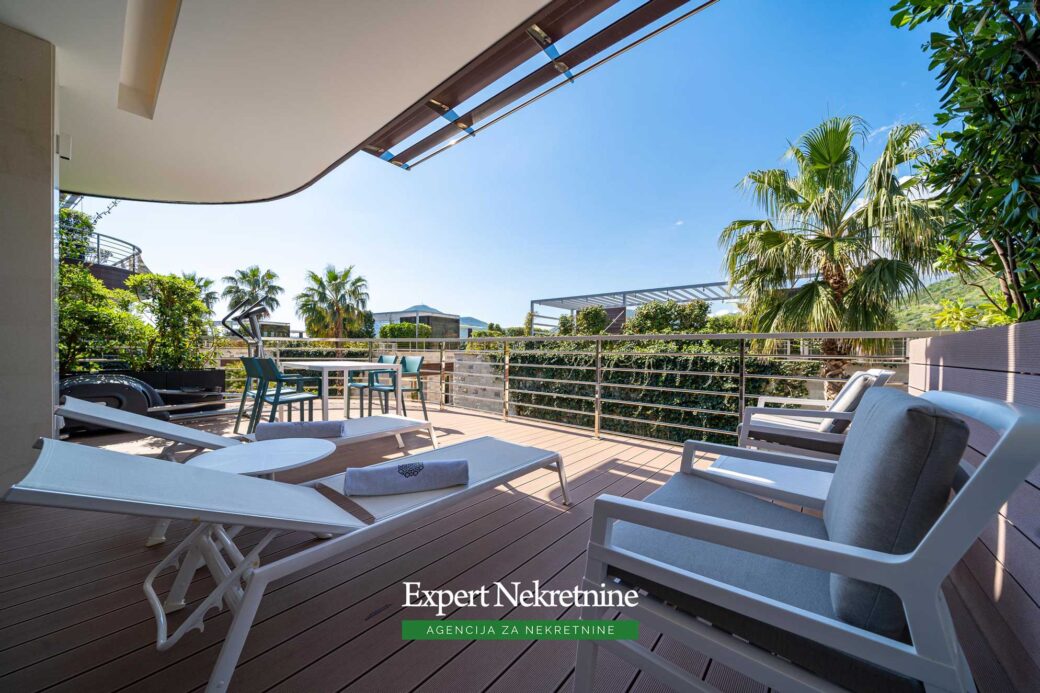 Luxury apartment for sale in Dukley Gardens