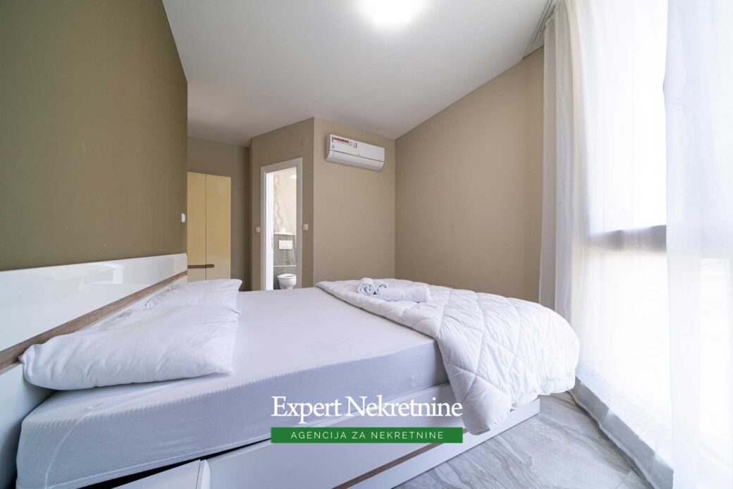 Penthouse for sale in Rafailovici