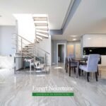 Penthouse for sale in Rafailovici