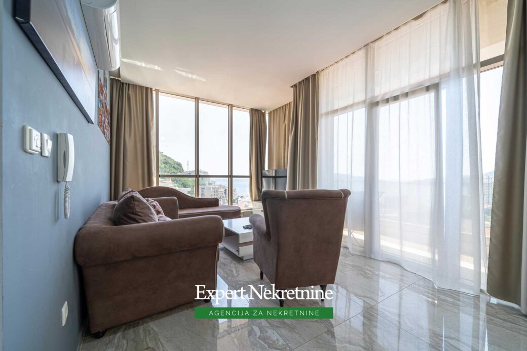 Penthouse for sale in Rafailovici
