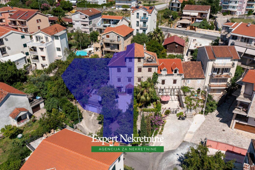 Stone house for sale in Kotor