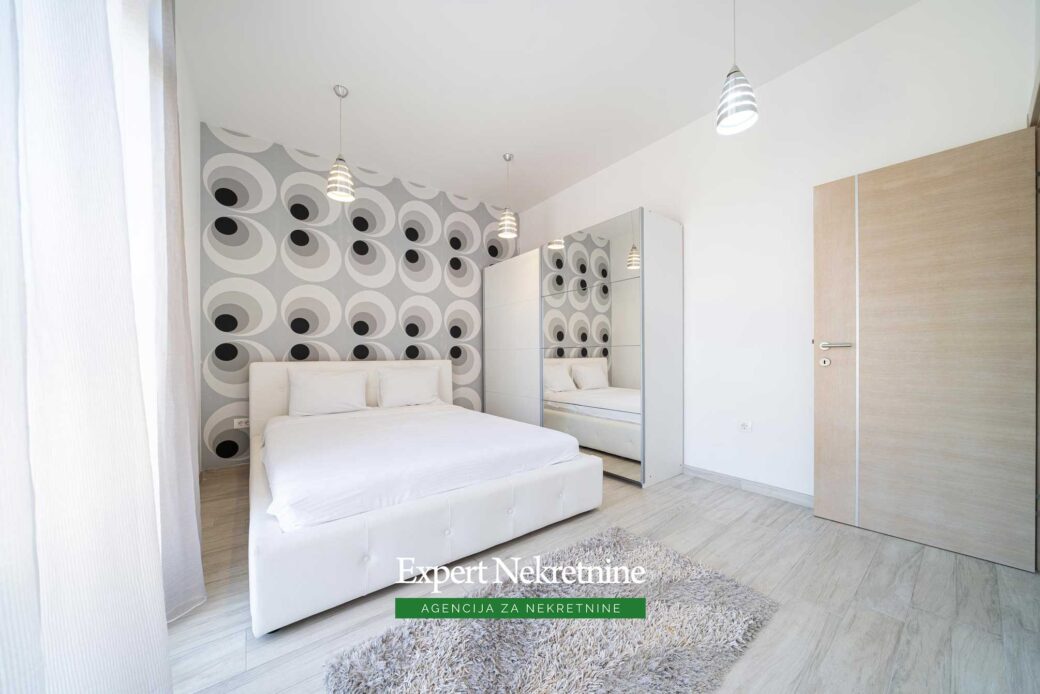 Apartment with swimming pool for sale in Bar