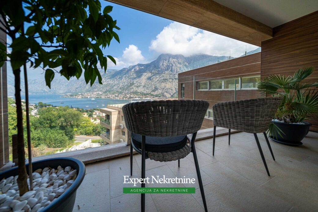 Apartment for sale in Bay of Kotor