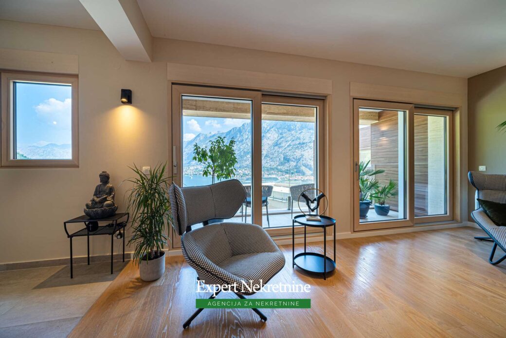 Apartment for sale in Bay of Kotor
