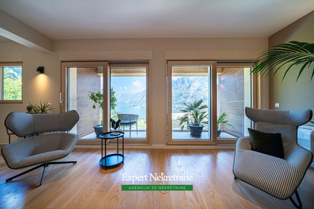 Apartment for sale in Bay of Kotor